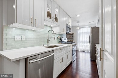 8312 Tobin Rd unit 23, Annandale, VA 22003 - photo 2