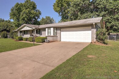 12720 S 123rd East Ave, Broken Arrow, OK 74011 - photo 2