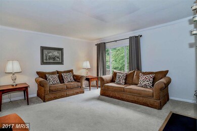 1438 Yellowwood Ct, Reston, VA 20190 - photo 3