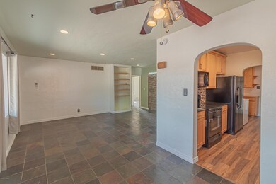Dining / Living