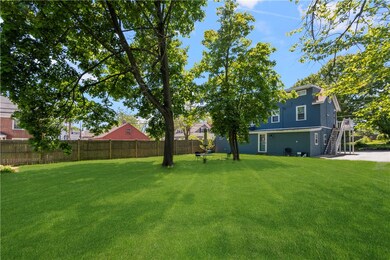 39 Fair St, Warwick, RI 02888 - photo 3