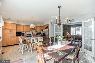 28 Henry St, Delran, NJ 08075 - photo 4