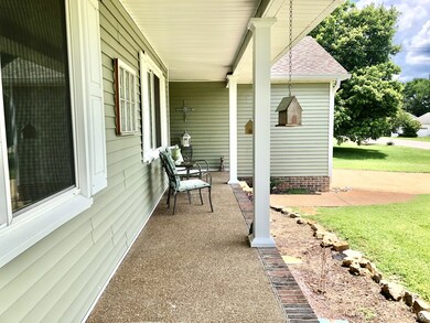 2008 Windsor Dr, Columbia, TN 38401 - photo 5