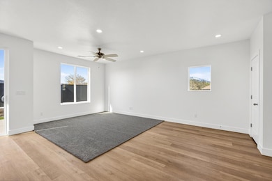 321 N 3210 W, Hurricane, UT 84737 - photo 4