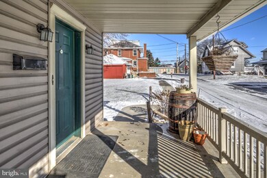 121 Orange St, Mount Joy, PA 17552 - photo 5