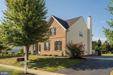 1015 Broadleaf Cir, Royersford, PA 19468 - photo 2