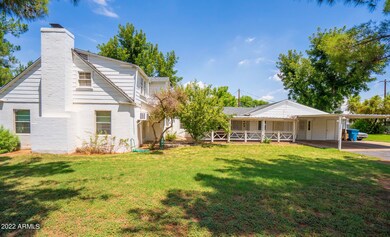 Expansive lot