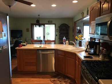 7614 Wynnewood Ln, Fort Wayne, IN 46835 - photo 7