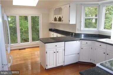 6850 Mclean Province Cir, Falls Church, VA 22043 - photo 4