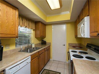 4100 Belair Ln unit 109, Naples, FL 34103 - photo 3