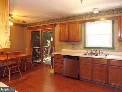 26381 Tin Top School Rd, Mechanicsville, MD 20659 - photo 4