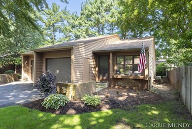 3-web-or-mls-451-evergreen-ln