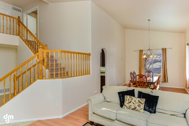 Main iving Area-7123-FULL