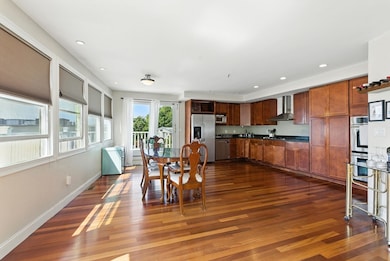 647 E 3rd St, Boston, MA 02127 - photo 6