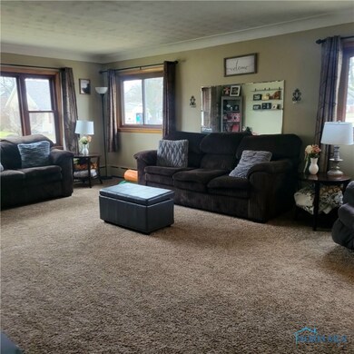 701 W College Ave, Woodville, OH 43469 - photo 5