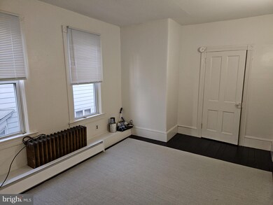 203 Schuylkill Ave unit 2, Tamaqua, PA 18252 - photo 4