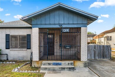 1205 10th St, Corpus Christi, TX 78404 - photo 6
