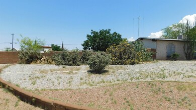 2507 Eastridge Dr, Alamogordo, NM 88310 - photo 4