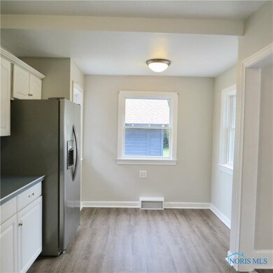 4139 Commonwealth Ave, Toledo, OH 43612 - photo 5