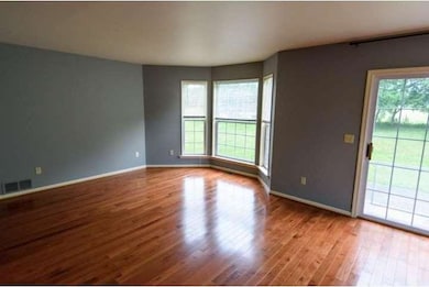 464 Berkshire Dr, Souderton, PA 18964 - photo 7