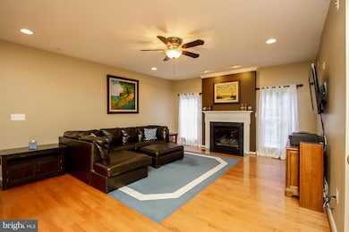 220 E King James St, Purcellville, VA 20132 - photo 4
