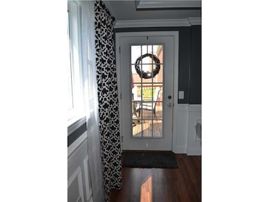 Dining Room. New Steel Glass Door Installed Leadin