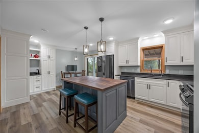 9655 Feather Ridge Rd, Cedar Rapids, IA 52411 - photo 7