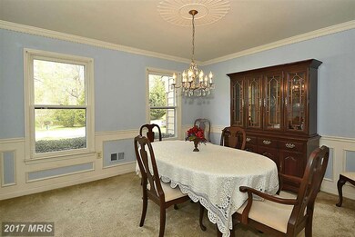 2201 Holly Spring Dr, Silver Spring, MD 20905 - photo 4