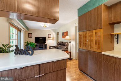 12901 Beechtree Ln, Bowie, MD 20715 - photo 7