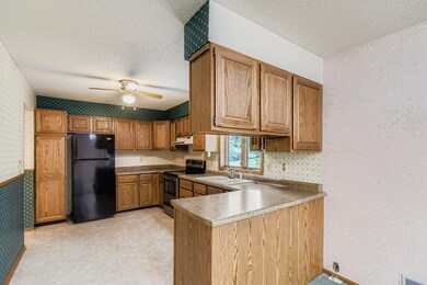 2507 Belmont Ln E, Saint Paul, MN 55109 - photo 7