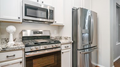 4897 E Hazeltine Ct interior-8