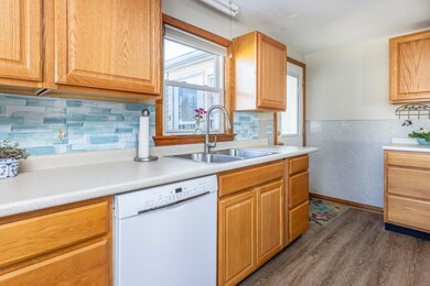 4 Bushey Circle_W5_003
