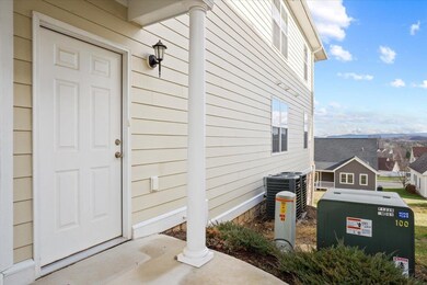 69 Windgate Cir unit 201, Fishersville, VA 22939 - photo 6