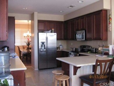 kitchen with ceasarstone countertops and full back