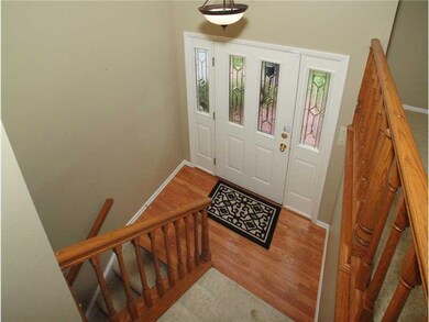 Entry/Foyer.