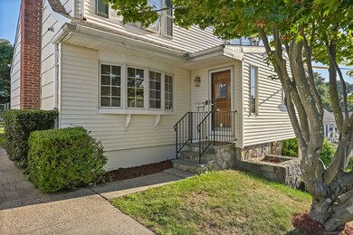 69 Plankton St, Bridgeport, CT 06606 - photo 4