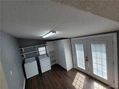 602 S Milanos Rd, Weslaco, TX 78596 - photo 6