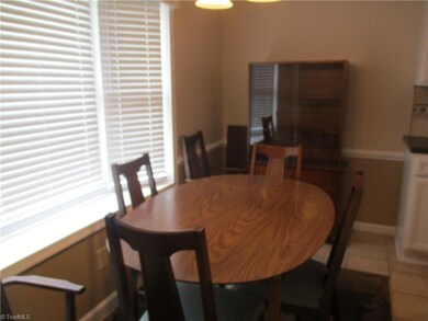 Cozy Dining Room