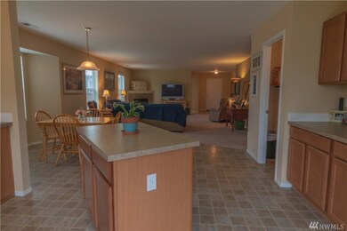 108 Roberts St NE, Orting, WA 98360 - photo 6