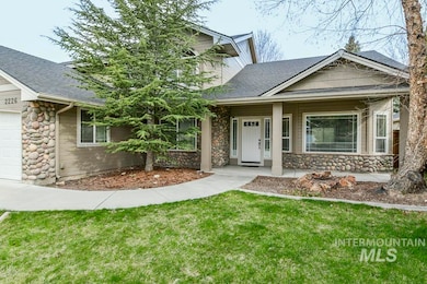 2226 W Tango Creek Dr, Meridian, ID 83646 - photo 2