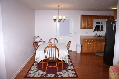 205 Warren Cir, Shelbyville, TN 37160 - photo 5