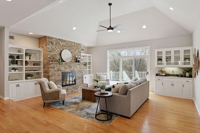 Welcome to 7604 Delaney Blvd