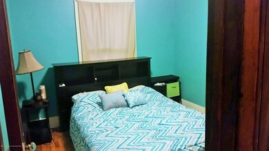 1212 Bensch St, Lansing, MI 48912 - photo 4