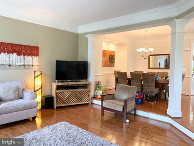 7129 Point Replete Cir, Fort Belvoir, VA 22060 - photo 5