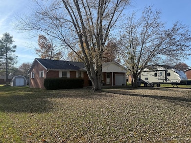 7504 Brock Dr, Blanchester, OH 45107 - photo 2