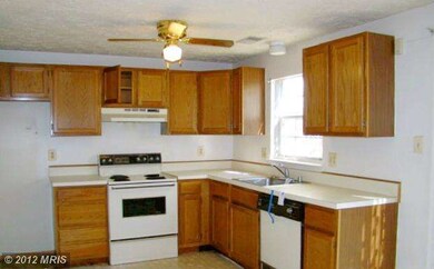 7227 Branchwood Place, Clinton, MD 20735 - photo 4