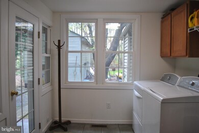 5188 Skinners Neck Rd, Rock Hall, MD 21661 - photo 6