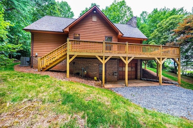 366 Charlois St, Hudson, NC 28638 - photo 3