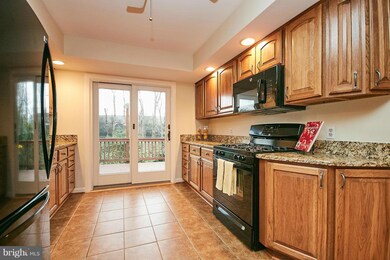 6136 Beachway Dr, Falls Church, VA 22041 - photo 4