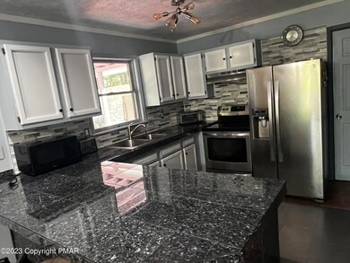 2273 Apley Ct, Bushkill, PA 18324 - photo 6